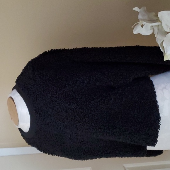 Wild Fable Black Popover Sweatshirt Size Small - Picture 3 of 5